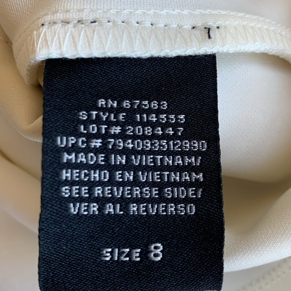 SLNY SL New York sleeveless sheath, cream, black roses, laser cut trim. 8 EUC - Picture 12 of 17